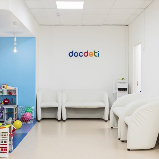 Стоматология DocDent на Ломоносовском